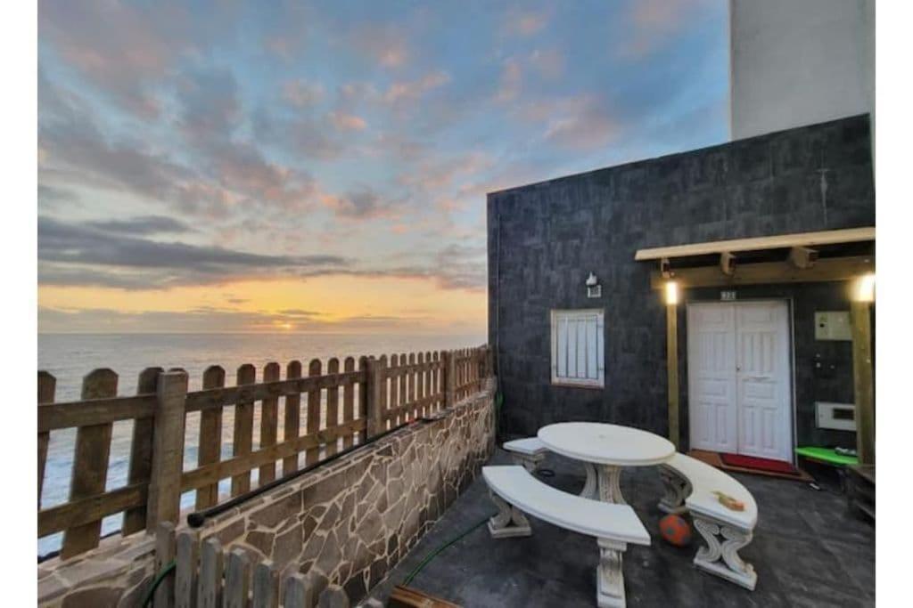 הוילה El Escobonal Casa Encima Del Mar, Parquing, 4 Patios, Idilico מראה חיצוני תמונה