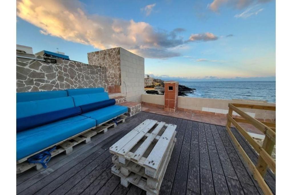 הוילה El Escobonal Casa Encima Del Mar, Parquing, 4 Patios, Idilico מראה חיצוני תמונה